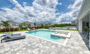 Beautiful 5 Star Villa on Encore Resort at Reunion with Large Private Pool, Orlando Villa 4462
